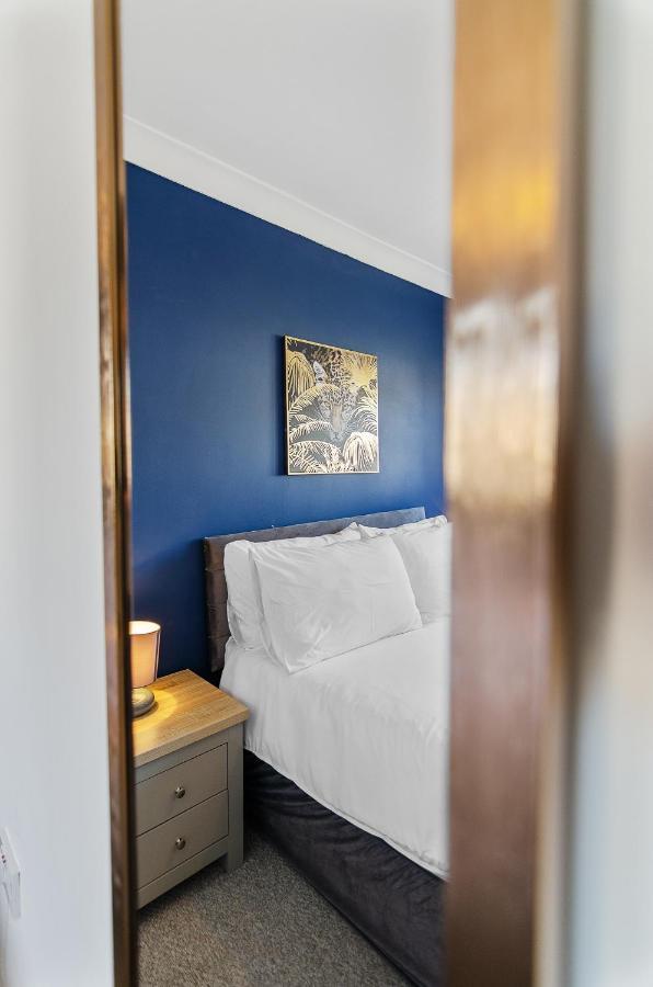 4Br Townhouse Wbalcony Free Parking Fast Wi-Fi Vila NWI Exterior foto